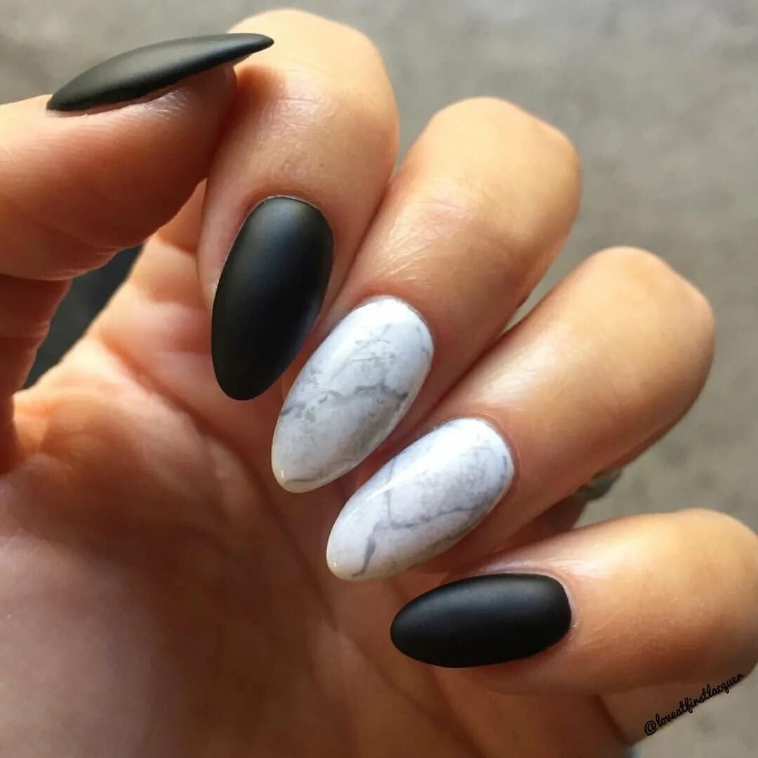 Calacatta roma керамогранит 60х60. матовый мрамор. плитка albatros (kutahya). нюдовый маникюр с мрамором на миндаль. матовый мраморный маникюр.