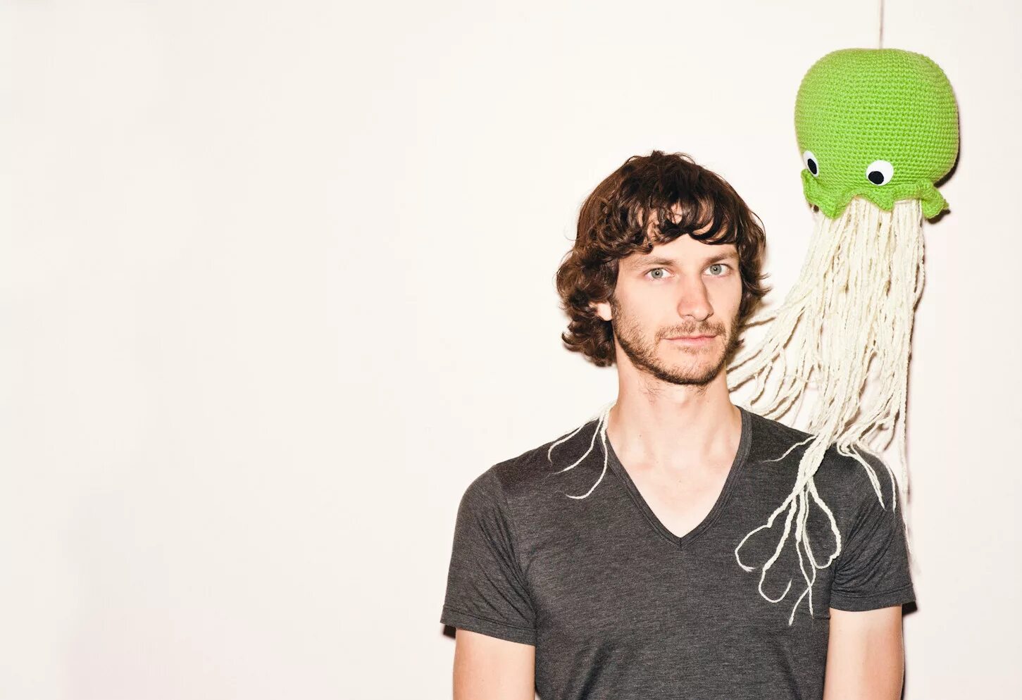 Gotye певец. Gotye 2021. готье gotye. готье певец. Gotye певец.