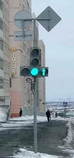 Светофор только прямо
