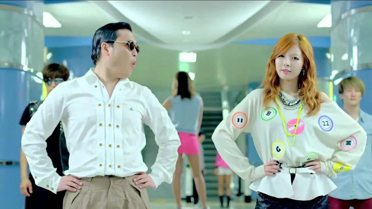 Psy speed up. Hyuna gangnam style. psy gangnam style parody. psy и hyuna. псай гангнам стайл.
