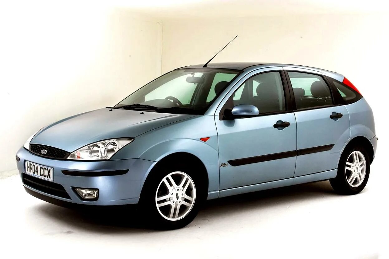 Форд фокус 1 2.0 купить. Ford Focus 1. Ford Focus 1 2005. Ford Focus 1 2001. Форд фокус 1 хэтчбек.