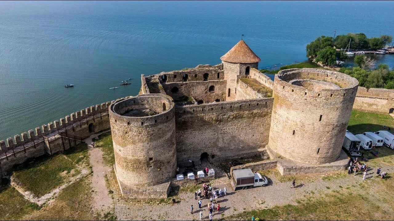 Находится крепость. Крепость аккерман белгород-днестровский. белгород-днестровская крепость белгород-днестровский. аккерманская крепость в белгород-днестровском. аккерманская измаил крепость.
