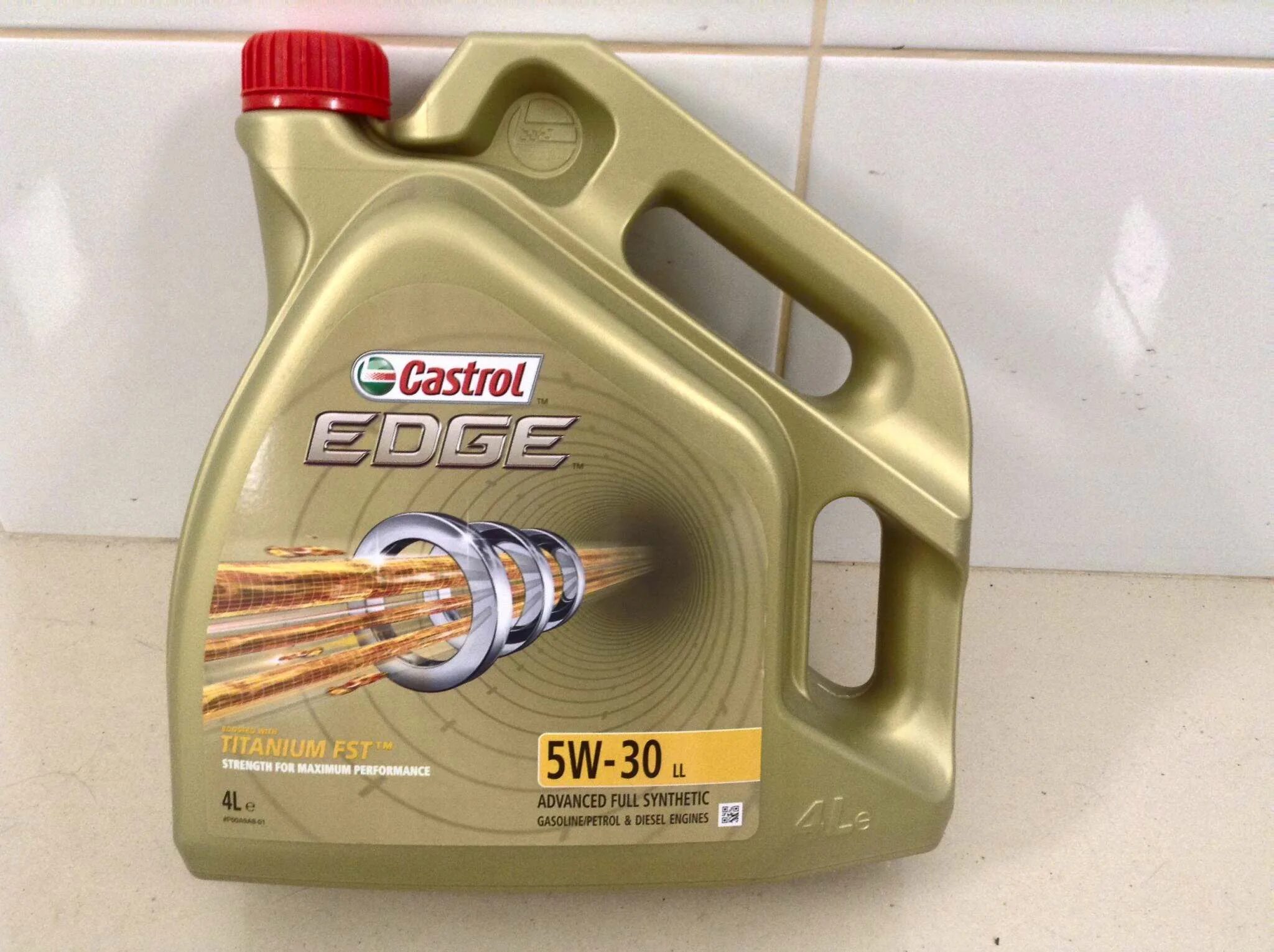 Castrol Edge 5w-30. Castrol ll04 5w30. Castrol Edge 5w30 ll 4л 15669a. Castrol Edge Titanium FST 5w-30 ll 4л. Масло моторное 5w30 в 5