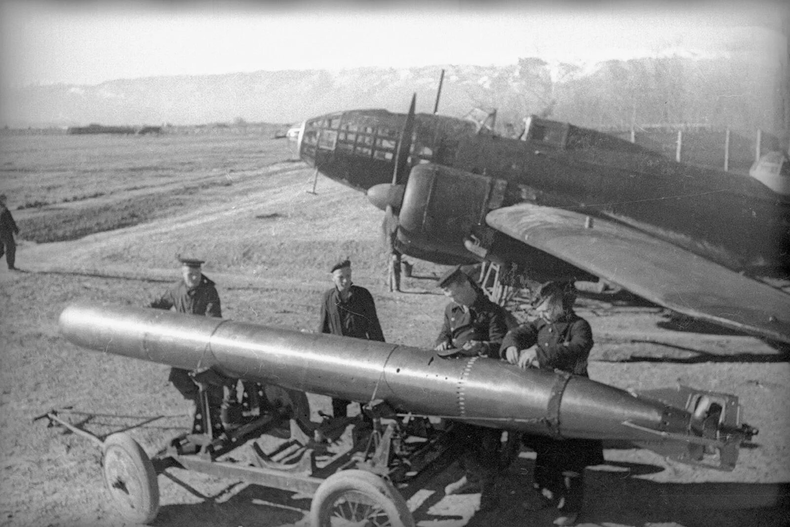 450-мм торпеда 1912 г. Торпеда т 5 цаункениг. Торпеда авиационная апр-3. Авиационные торпеды. Торпеда орлан умгт-1.
