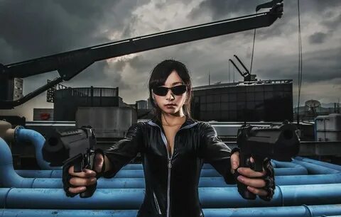 Gun girl