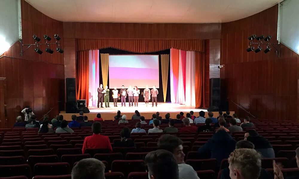 чаадаева, 17). рязанская область скопинский дворец культуры. дворец культуры алексин. дворцы культуры омска. имена домов культуры.