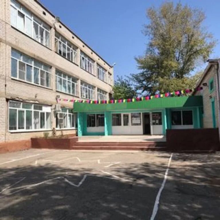 Школы г буденновска. 1 школа буденновск. Школа номер 6 город буденновск. 2 школа буденновск. Сайт школы 6 г буденновска.