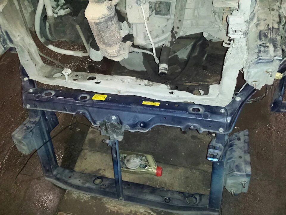 беда пришла в наш дом.да пошла она в баню! едем! - Mazda 121 III, 1,3 л, 1996 го