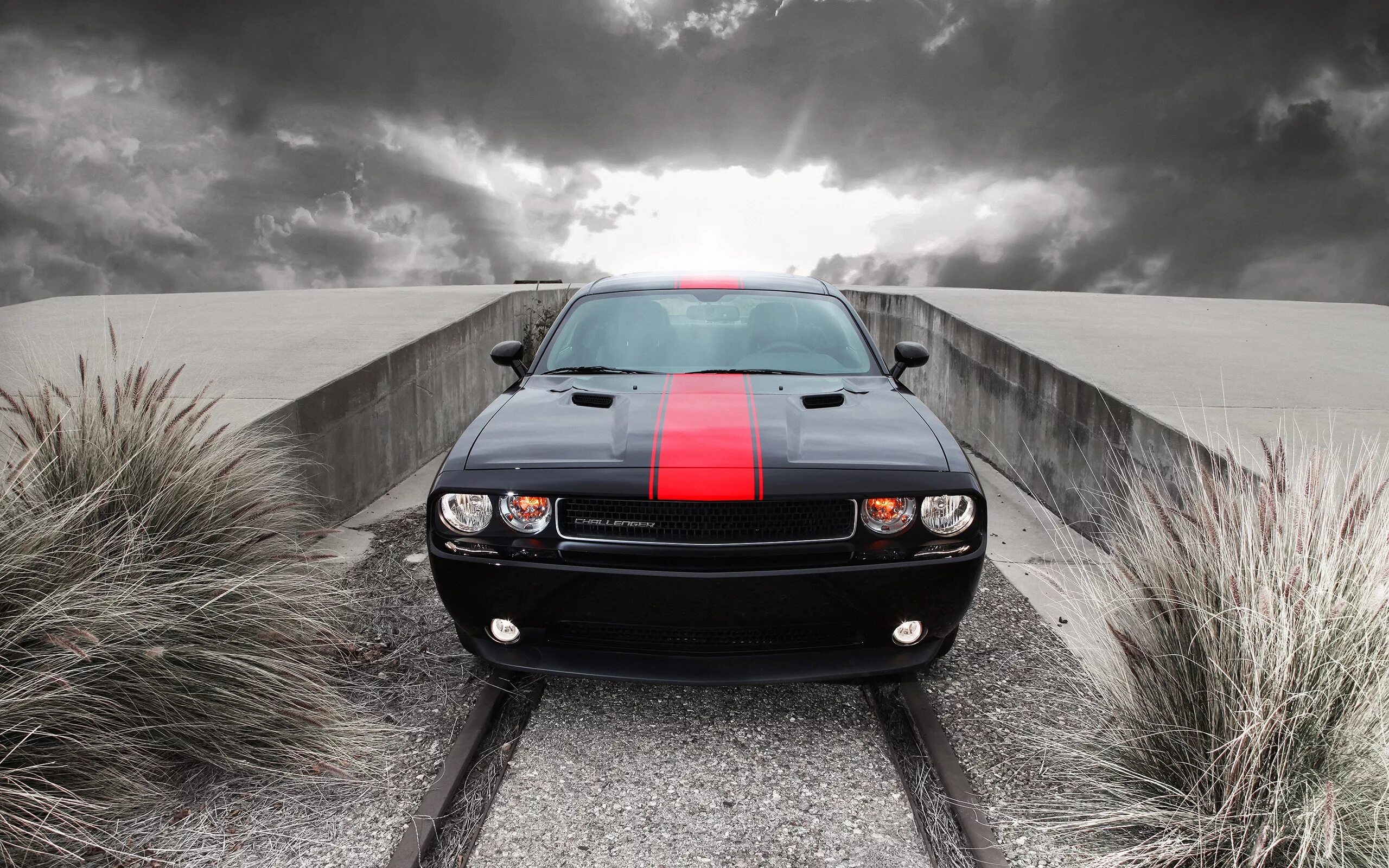 Dodge Challenger 2012. Додж Челленджер Red line. Додж Челленджер красный. Фулл аш ди