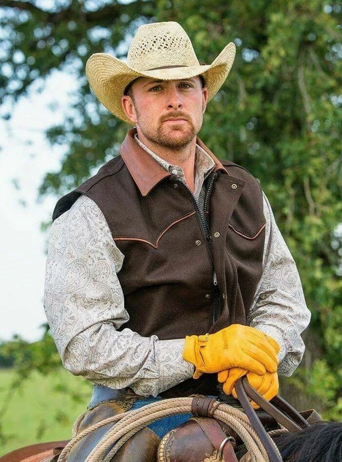 Зарубежные ковбои. Клинт иствуд вестерн. John wayne cowboy. Клинт иствуд. Клинт иствуд дикий запад.