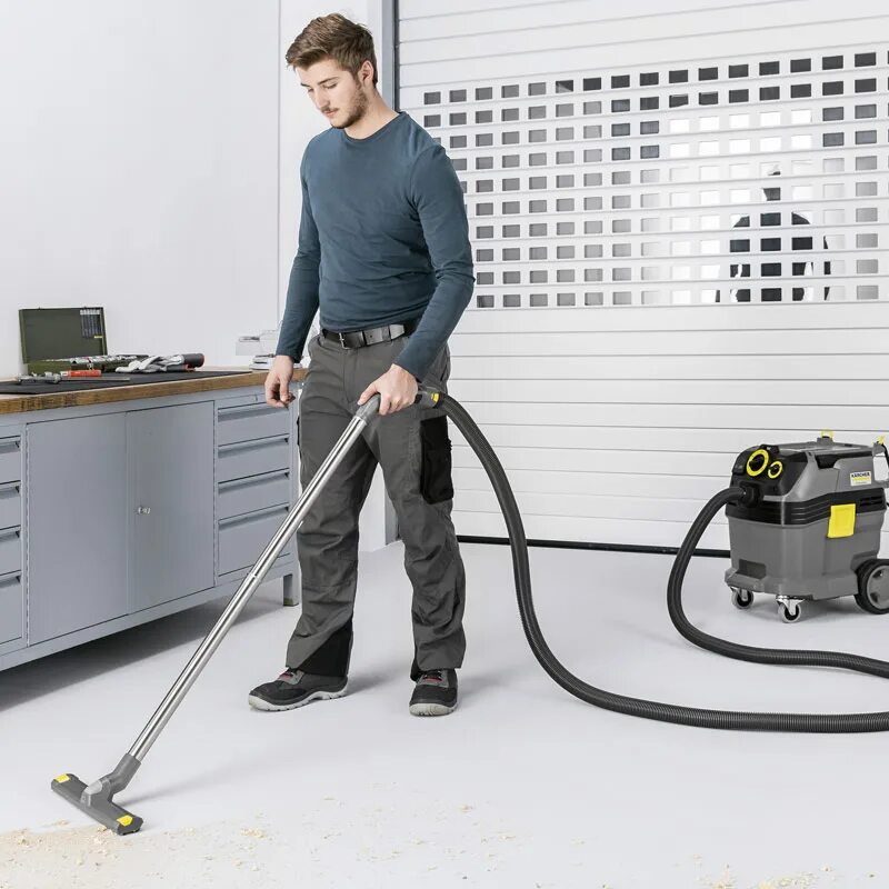 Включи пылесос сухую уборку. Пылесос влажной и сухой уборки karcher nt 30/1 tact te l 1.148-211. karcher 30/1. керхер nt 30/1 tact. nt 30/1 tact te l.