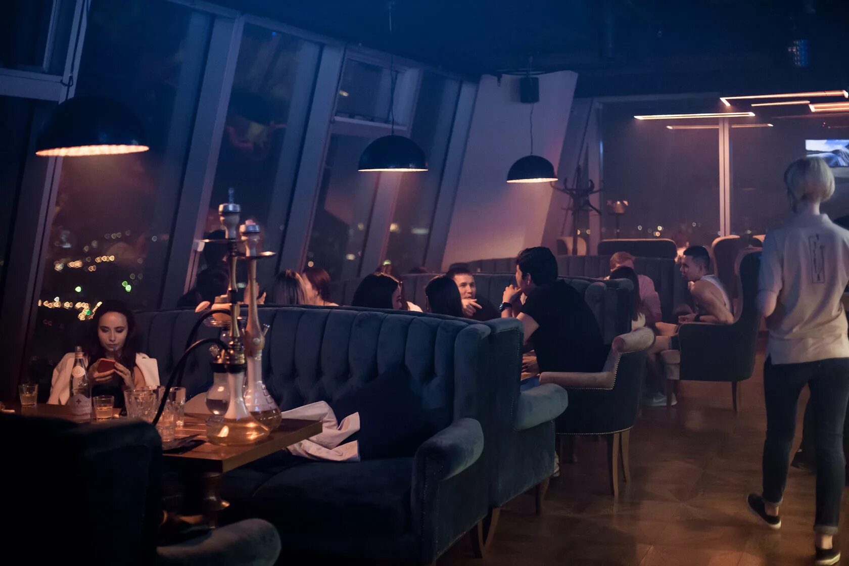 Кутузовский проспект 8 москва. Billion city кальянная в москва сити. Nebo lounge bar москва сити. Облако 54 москва сити кальянная. Nebo lounge bar москва сити.