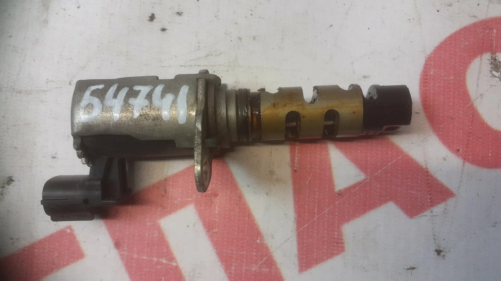 Клапан vvti на Toyota Ractis NCP120 1NR-FE - Купить запчасть ш/к 4631710
