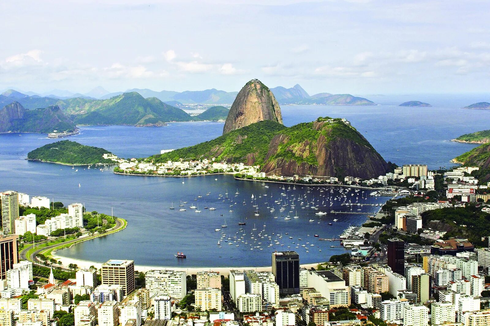 Залив Рио де Жанейро. Залив Гуанабара. Южная Америка Рио де Жанейро. Рио-де-Жанейро (город в Бразилии).