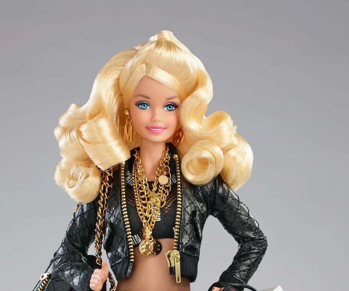 Barbie collections. Barbie moschino. moschino 2015 barbie. москино барби коллекция. barbie style moschino 2015.
