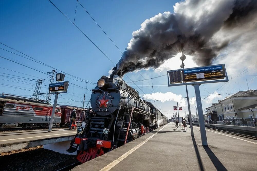 Туристический поезд. Ретро поезд. Ретро поезд РЖД. Туристический ретро поезд. Туры железной дорогой