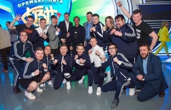 Состав команды пермь. Команда квн пермь 2004. Команда квн сборная пермского края 2021 года. Команда квн пермь состав. Парма пермь квн.