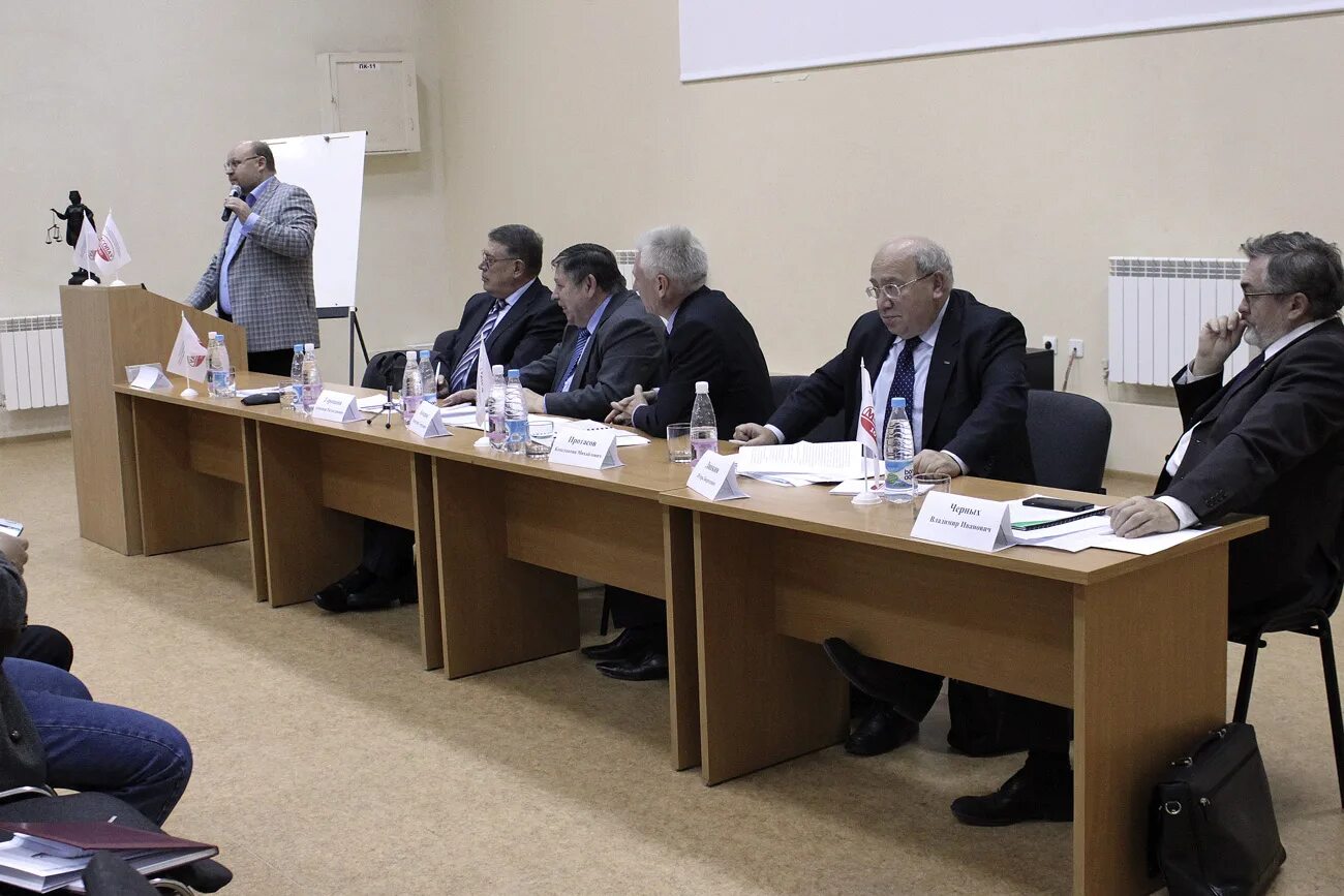 алюкаев александр александрович. лавров андрей анатольевич златоуст. сро "союз страховщиков россии". евросиб сро арбитражных управляющих. некоммерческое партнерство уралавиа геннадий волчихин.