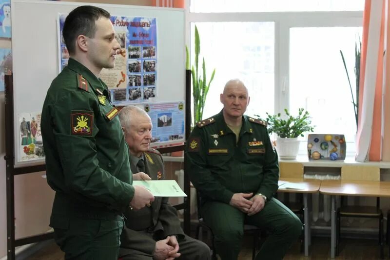 Военкомат брянск телефон. Представитель военкомата. Военный комиссар Брянской области. Представители военного комиссариата. Представители воинкома.