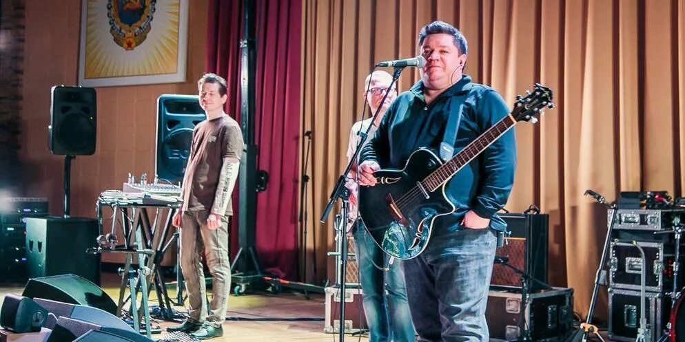 Високосный год группа. Группа високосный год. Високосный год рок группа. Високосный год группа. Ансамбль високосный год.