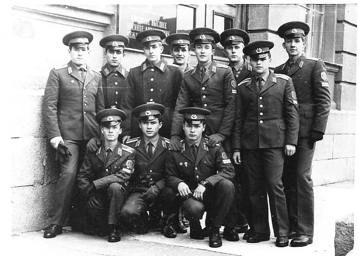 Кизим 72 киси. Кизим 72 киси. Кизим 72 киси. "томский политехнический университет - выпуск 1971". След 251.