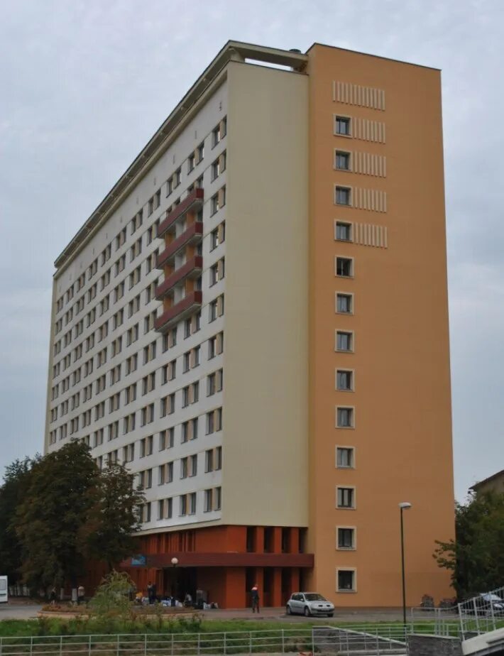 Общежитие 3 бгу. Индустриально-педагогический колледж ул. Общежитие индустриального колледжа белгород. Минск общежитие последипломного образования. Витебский государственный индустриально-педагогический колледж.