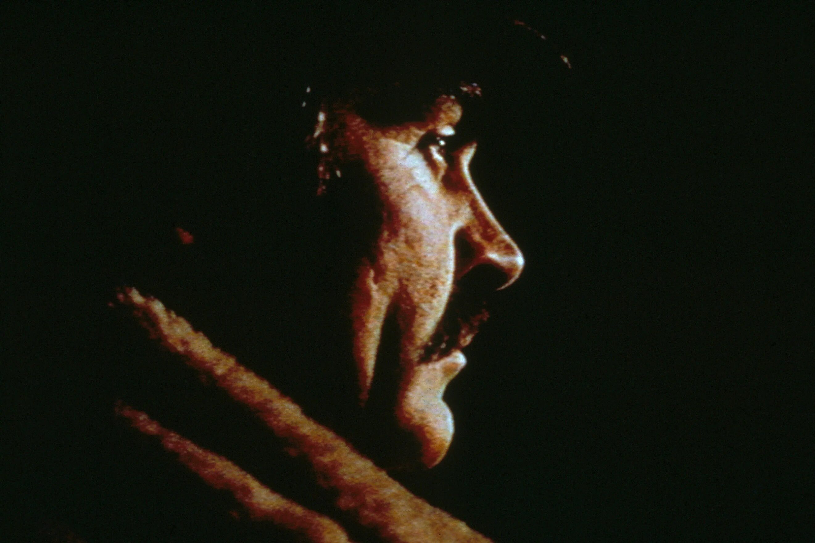 Гривадий горпожакс джин грин. Джин грин – неприкасаемый. Джин грин - неприкасаемый. Грин неприкасаемые. Грин неприкасаемые.