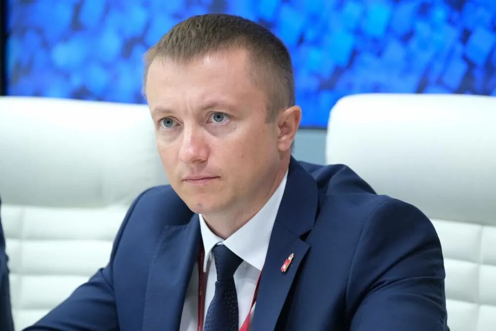 Министры пермского края фото Депутат Заксобрания Пермского края досрочно сложил мандат: Новости