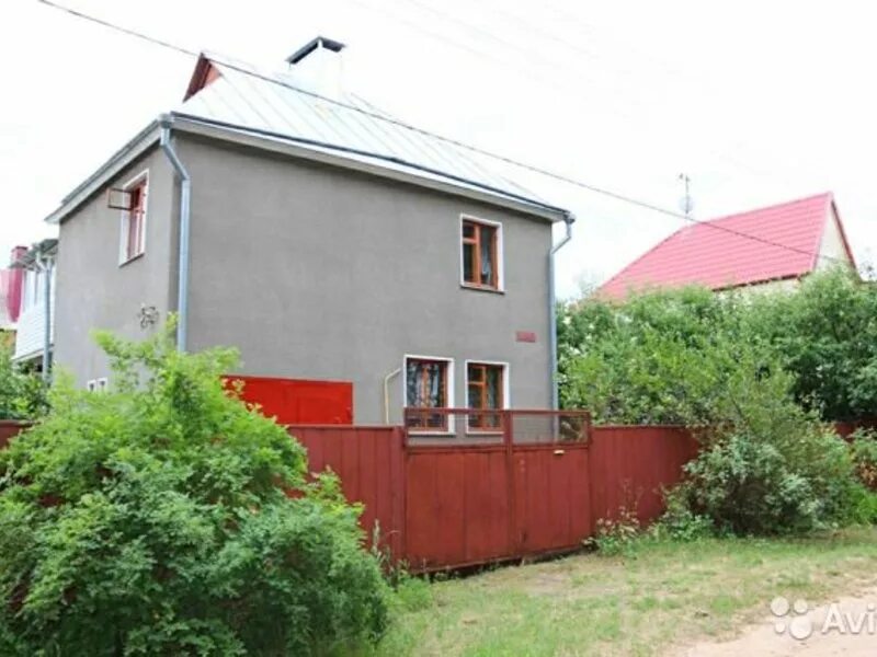 Частный дом в поселке. Пригород воронежа. Дом без посредников воронеж. Воронеж левый берег улица саврасова. Воронеж тенистый частный сектор.