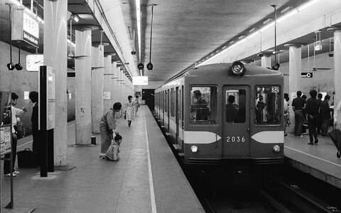 Метро 2000