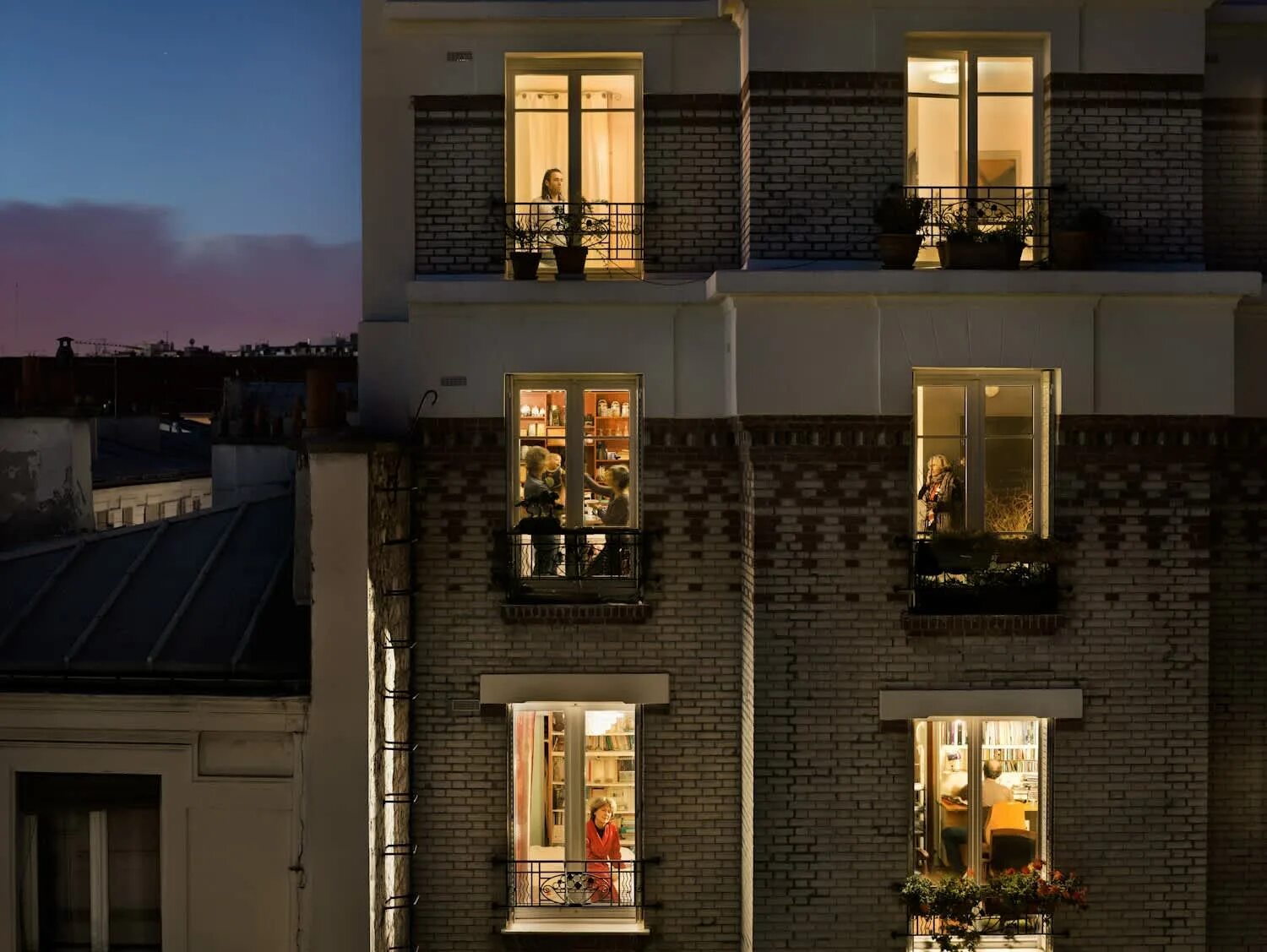 Первый этаж как жить. Париж напротив. Гейл Алберт-Халабан, «из моего окна».
