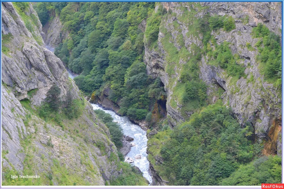 Черекская теснина. Река Черек Кабардино-Балкария. Нижний Черек река. Река Куркужин КБР.