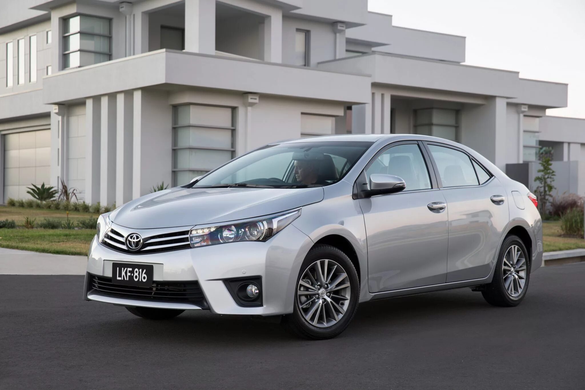 Toyota Corolla 2014. Toyota Corolla 2015. Toyota Corolla 2013. Toyota Corolla 2013 седан.