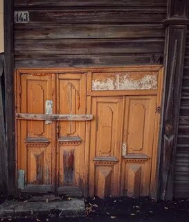 Двери старина