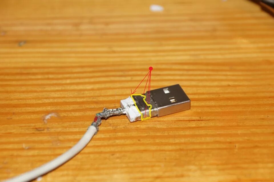 Распиновка USB кабеля iphone 5. USB разъем от айфона пайка. Кабель УСБ починить. Чиним провод зарядки для айфона. Ремонт зарядного телефонов