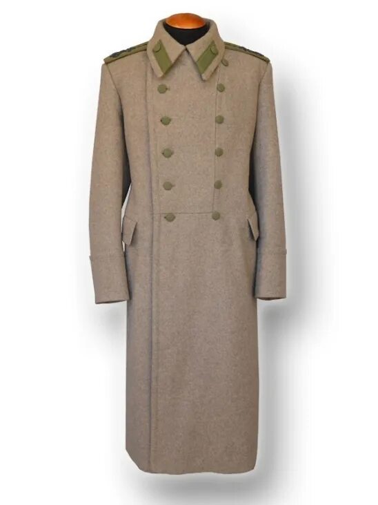 Шинель бундесвер. Шинель вермахта м36. Скрутка шинели. Рулон шинели. Рулон шинели.