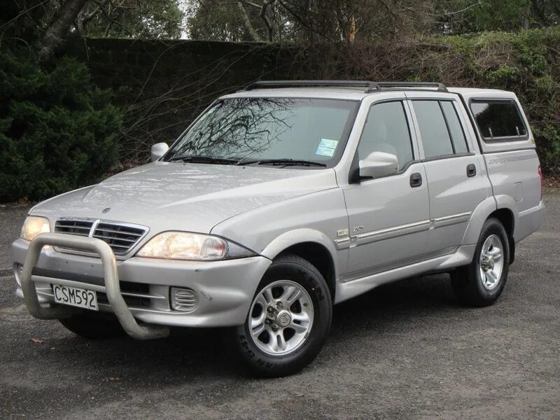 Ssangyong musso sport. SSANGYONG Musso. ССАНГЙОНГ Муссо. Санг енг Муссо 2005. SSANGYONG Musso Sports, 2005.