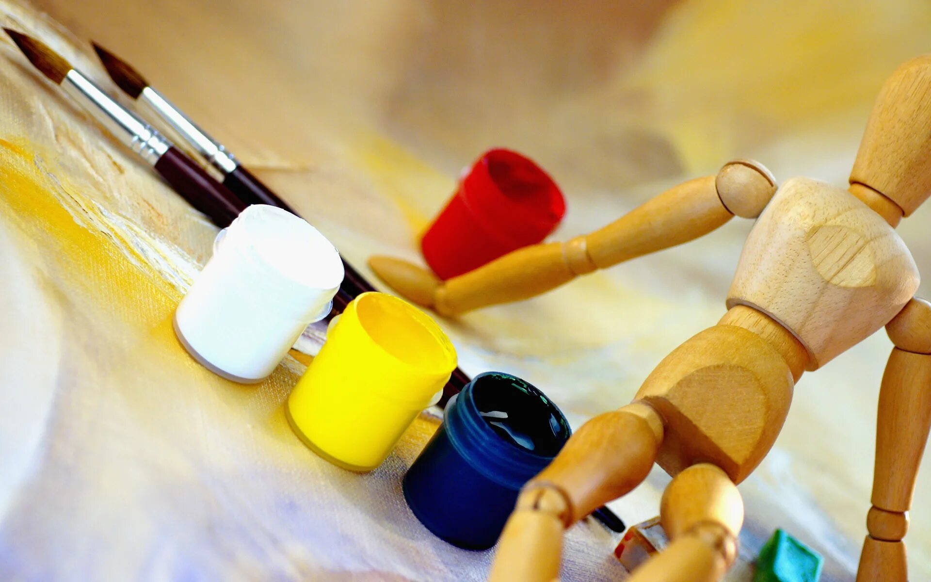 Modeling paints