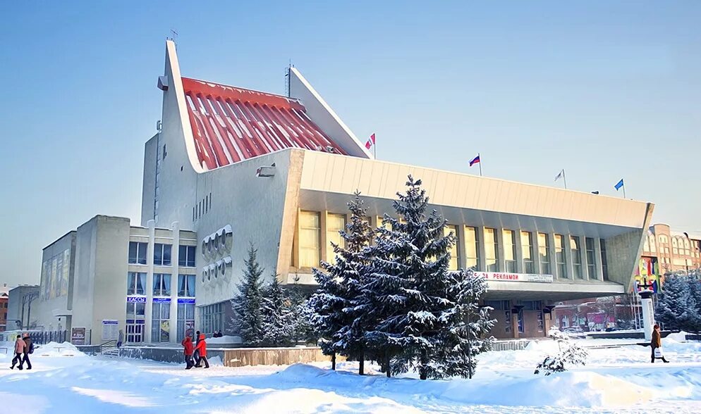Музыкальный театр города омск. Омский государственный музыкальный театр. музыкальный теарт омск. музыкальный театр омск омск. театр трамплин в омске.