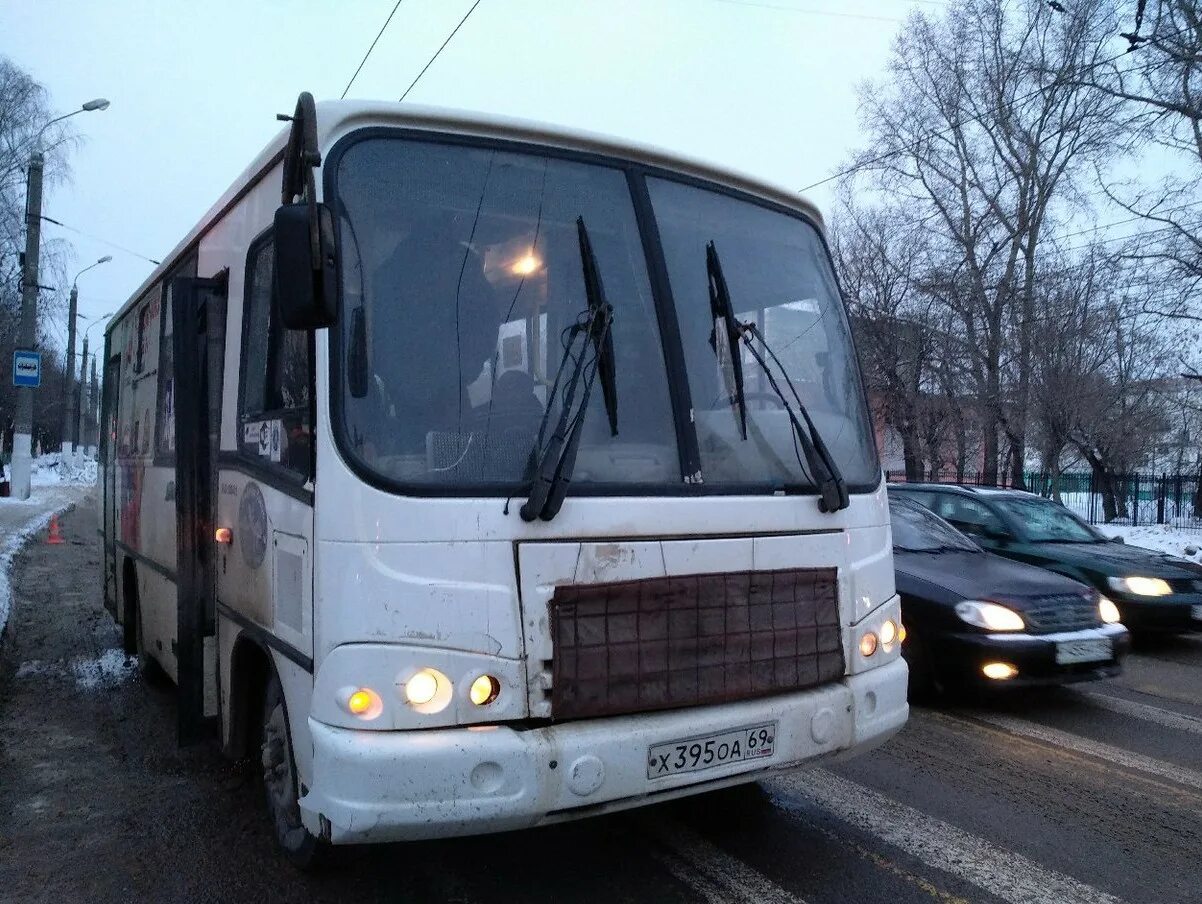 Маршрутка к-76 внешний вид.