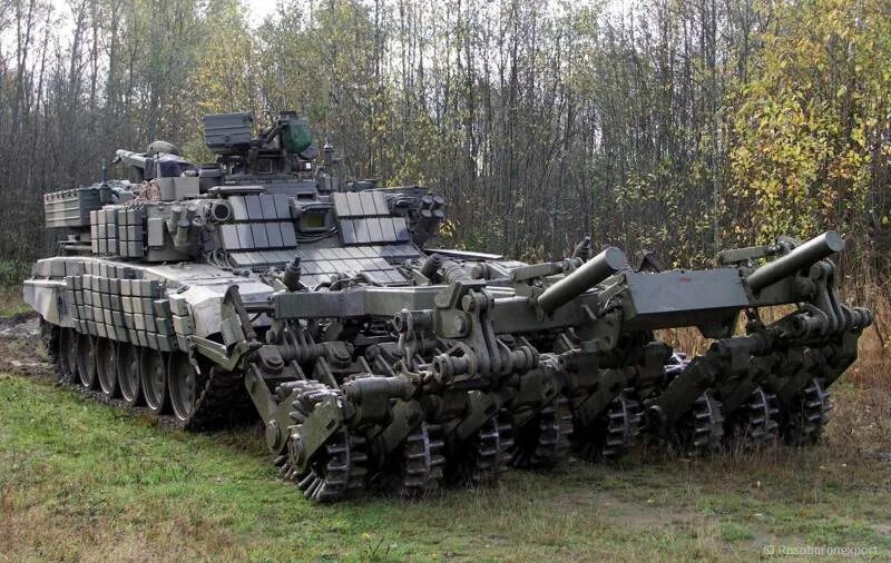 Бмр 2. Бмр-3м. Бмр-2 бронированная машина разминирования. Инженерная машина разминирования бмр-2. Бмр 2.