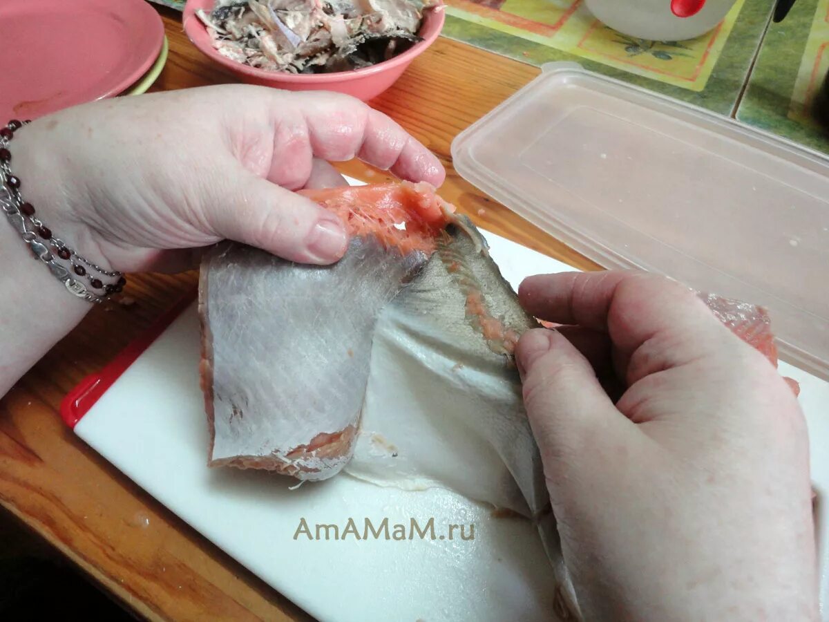 Рыба голец малосольная. Голец филе. Голец посолить. Голец рыба слабосоленая. Как посолить рыбу голец.