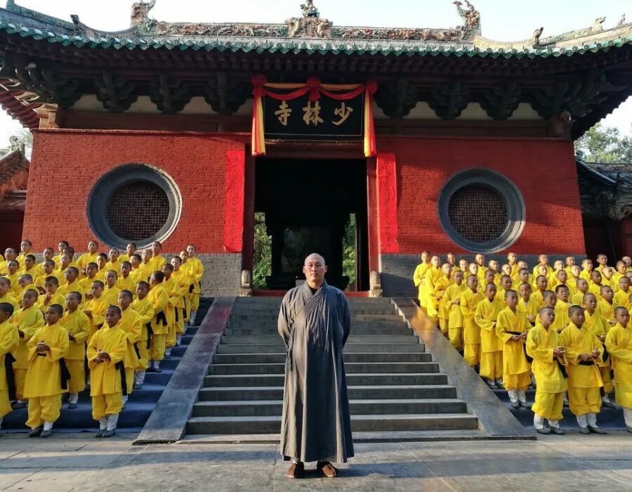 Shaolin temple. Китайский монастырь Шаолинь. Шаолинь Хэнань. Буддийский храм Шаолинь. Храм Шаолинь Хэнань.