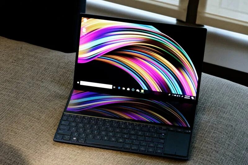 Zenbook duo 2024 купить. ASUS ZENBOOK Pro Duo. ZENBOOK Pro Duo ux581. ASUS 2019. Подставка ASUS Pro Duo.