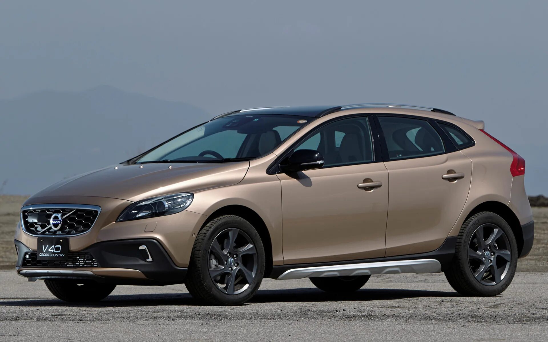 Вольво v40 cross country. Alfa romeo giulietta. Вольво v40 cross country. Volvo v40 cross country 2021. Volvo v40 cross country 2016.