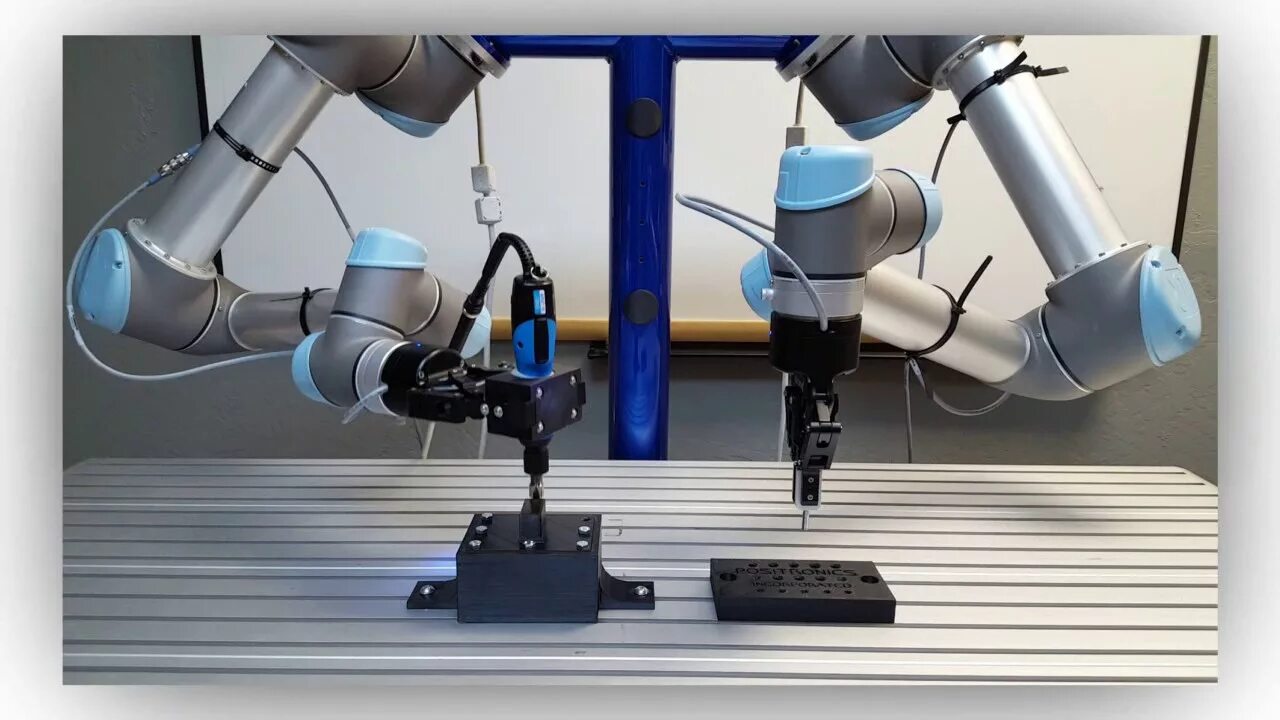 Коллаборативный робот срп robot. Ur-5 манипулятор робот. универсальные роботы. робот фреза. портальный робот с фрезерной головкой.