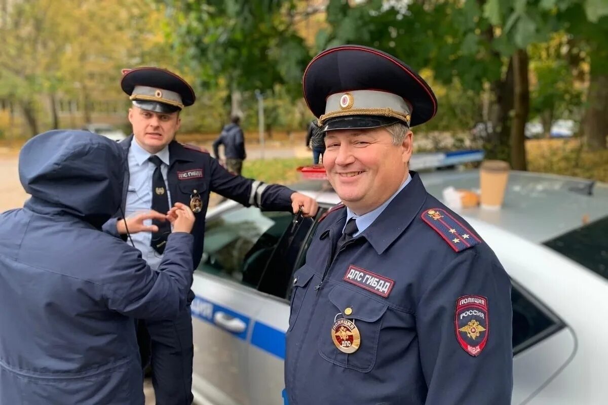 Полиция россии. Устроиться в полицию 2023. Полиция курск. Полицейский ирритант. Полиция санкт-петербурга.