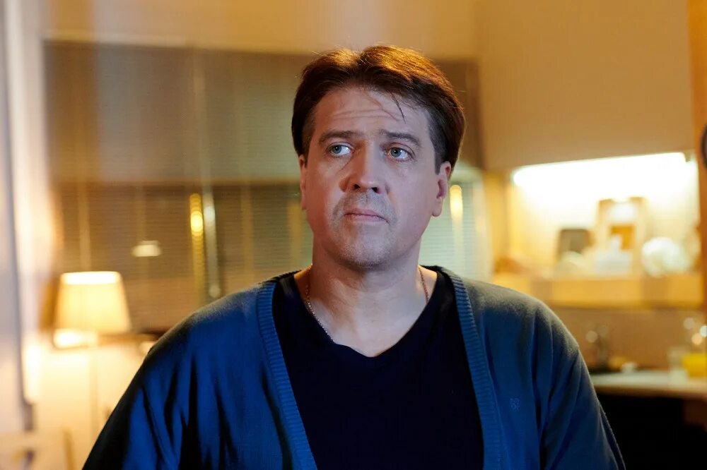 денис матросов. денис матросов актер фото. денис матросов 2022. денис матросов фото. матросов актер.