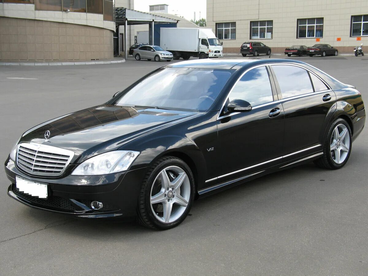 Мерседес 221 500. Мерседес 444 черный нальчик. 221 2006 года. Мерседес бенц с 500 - 221. Mercedes s221 2006.