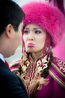 Шұлықтағы кемпірлермен порно